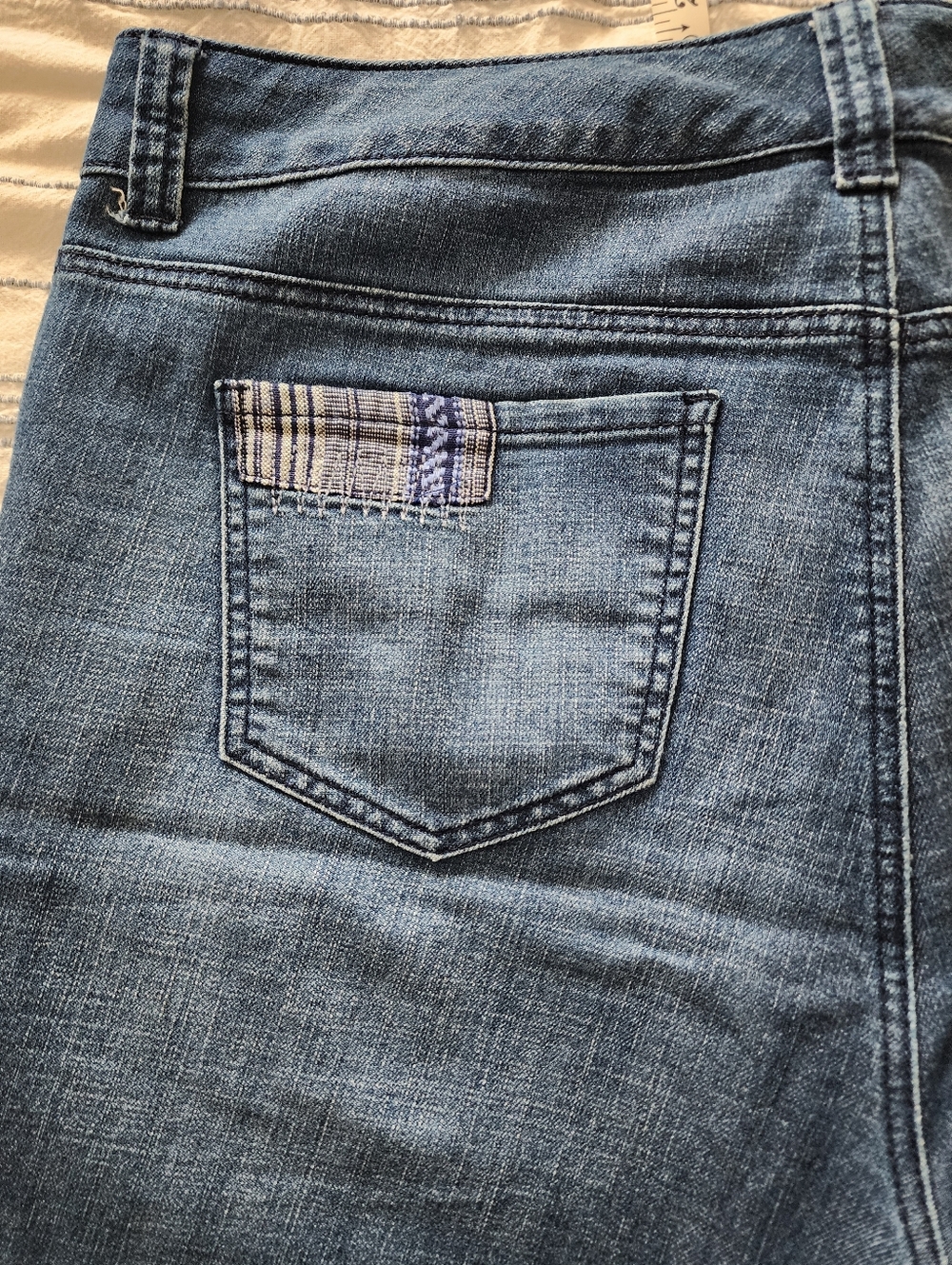 Women's Blue Patchwork Denim Shorts By Melissa McCarthy For Seven. Size 16w. - Picture 5 of 15